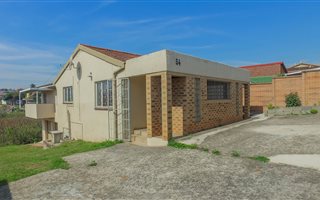 3 Bedroom House in Springfield Park