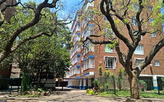 3 Bedroom Simplex in Arcadia