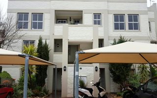 2 Bedroom Townhouse in Scarborough