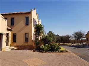 4 Bed House in Hughes