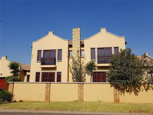 4 Bed House in Hughes