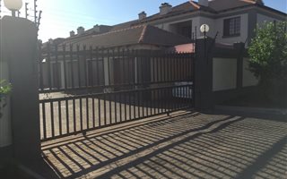 2 Bedroom Duplex in Pretoria North