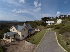 728 m² Land available in Upper Robberg