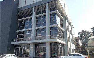 200 m² Office Space in Bedfordview