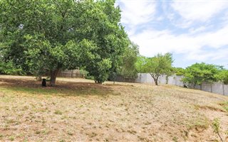 975 m² Land available in Dalsig