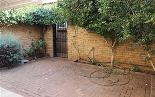 3 Bedroom Townhouse in Potchefstroom Central