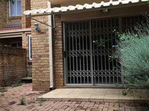 3 Bedroom Apartment in Potchefstroom Central