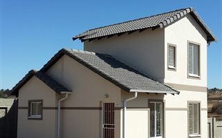3 Bedroom Duplex in Vereeniging