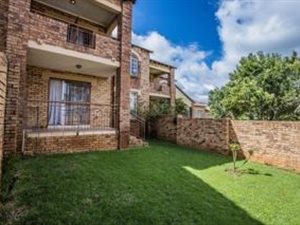 2 Bed Townhouse in Mooikloof Equestrian Estate