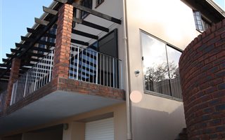 3 Bedroom Duplex in Sunningdale