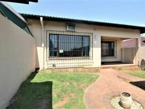 2 Bed Simplex in Escombe