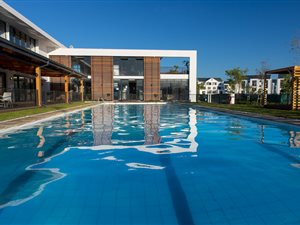 2 Bed Apartment in Somerset West Central