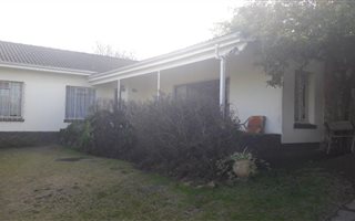 4 Bedroom House in West Hill