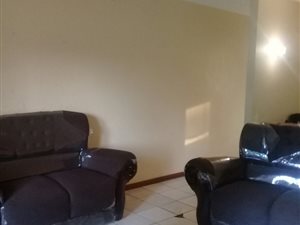 3 Bed Flat in Empangeni Central