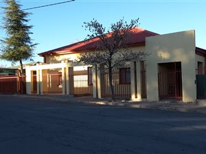 3 Bed House in Colesberg