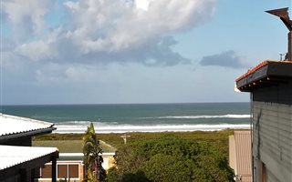 832 m² Land available in Pearly Beach