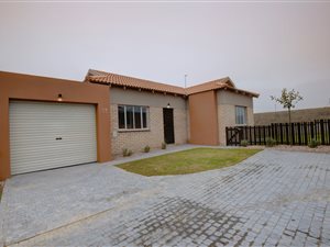 3 Bed House in Pacaltsdorp