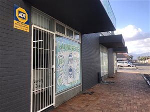105 m² Commercial space in Strand South