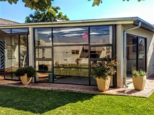 3 Bed House in Casseldale
