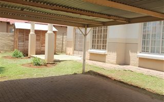 2 Bedroom House in Bronkhorstspruit