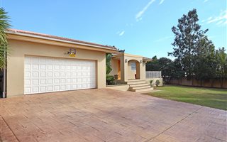 4 Bedroom House in Vierlanden