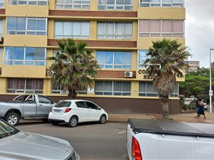 3 Bed Penthouse in North Beach