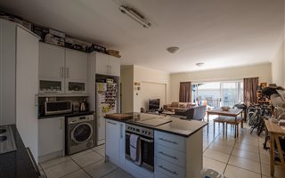 2 Bedroom Apartment in Parkview