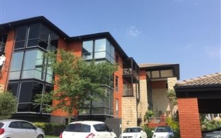 726 m² Office Space in Bryanston