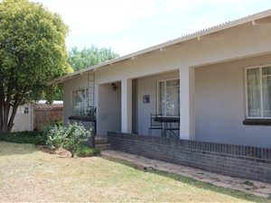 4 Bed House in Cradock