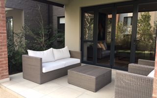 2 Bedroom Apartment in Steyn City
