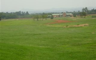 909 m² Land available in Wigwam