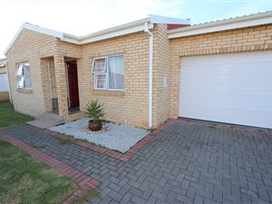 3 Bed Townhouse in Sherwood and surrounds