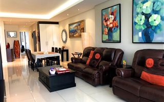 3 Bedroom Apartment in Houghton Estate