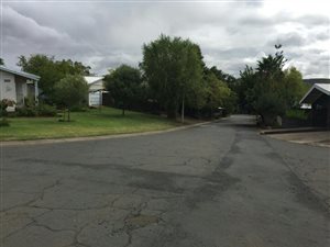 527 m² Land available in Vanderkloof
