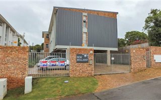 1 Bedroom Apartment in Grahamstown Central