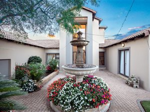 3 Bed House in Amberfield Manor