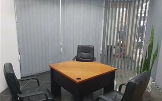 26 m² Office Space in Vincent