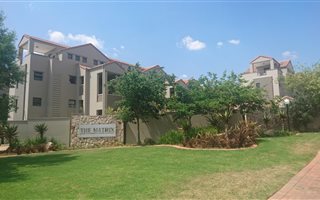 2 Bedroom Apartment in Paulshof