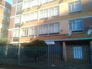2.5 Bed Apartment in Muckleneuk