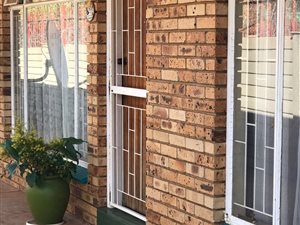 2 Bed Apartment in Wilkoppies