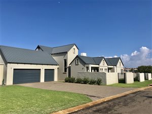 4 Bed House in The Ridge Estate