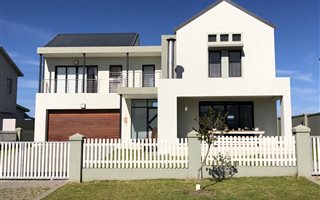 3 Bedroom House in Welgelegen Estate