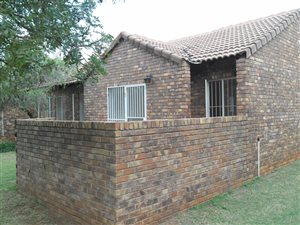 2 Bed Townhouse in Karen Park