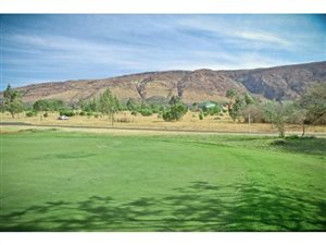 1080 m² Land available in Wigwam