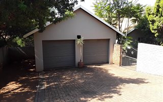 3 Bedroom House in Zwartkop