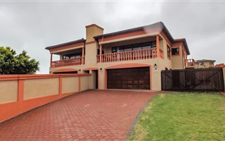 3 Bedroom House in Island View