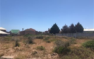 1320 m² Land available in Myburgh Park