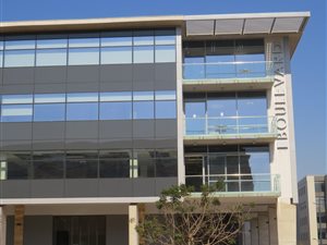 601 m² Commercial space in New Town Centre (Gateway)