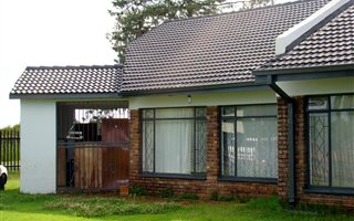 5 Bedroom House in Eastdene