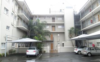 2 Bedroom Apartment in Prestbury